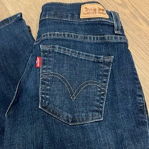 Levi’s Bootcut size 6 jeans